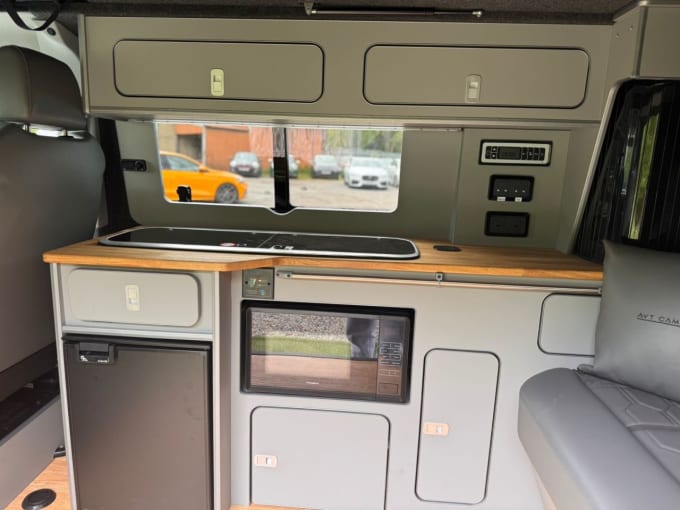 2025 Volkswagen Transporter