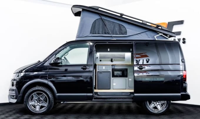 2025 Volkswagen Transporter