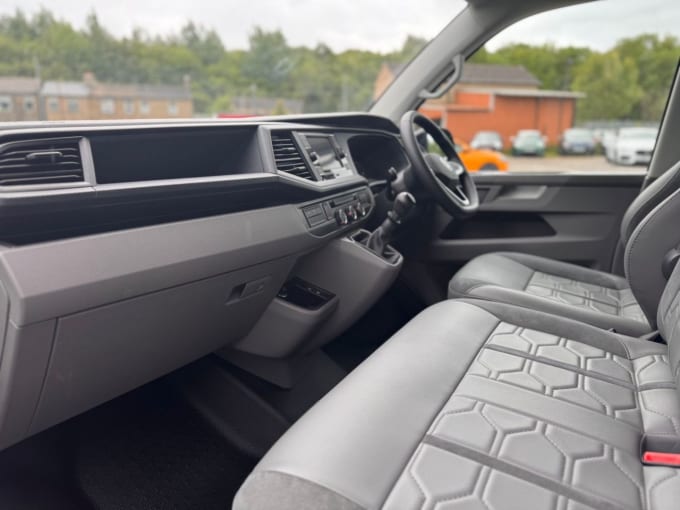 2025 Volkswagen Transporter