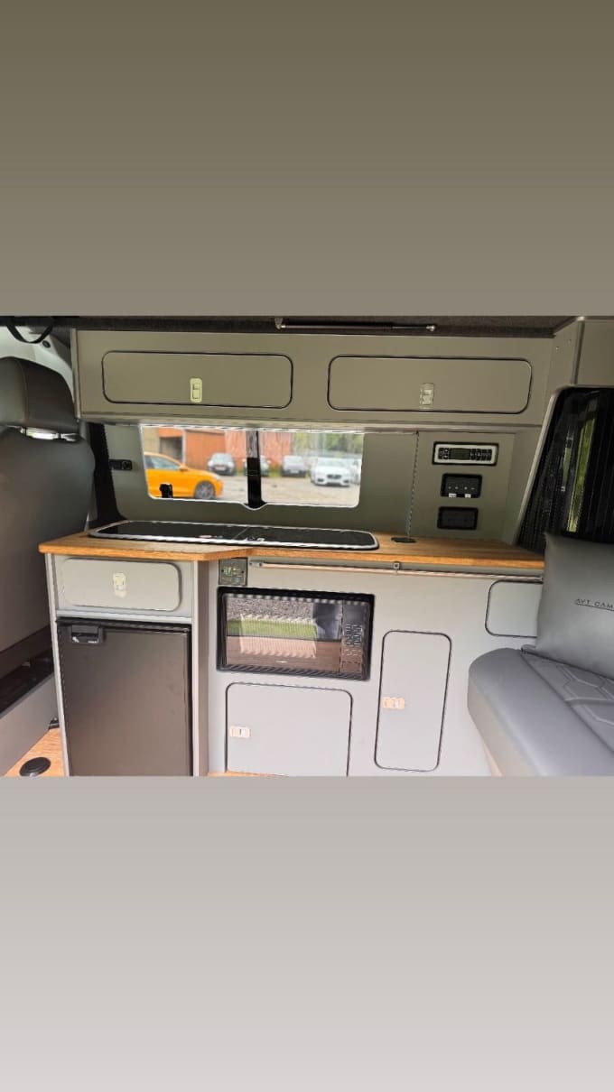 2025 Volkswagen Transporter