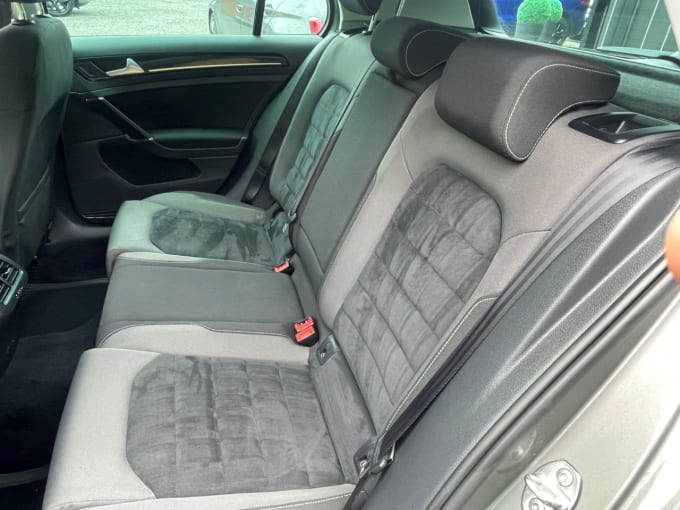 2025 Volkswagen Golf