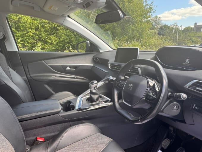 2025 Peugeot 3008