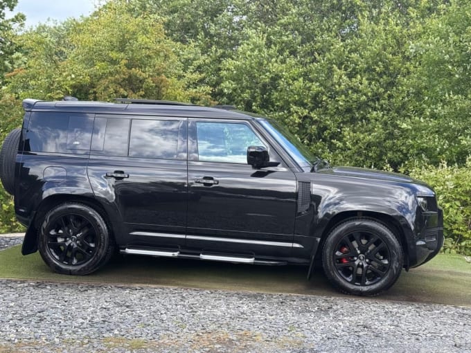 2025 Land Rover Defender