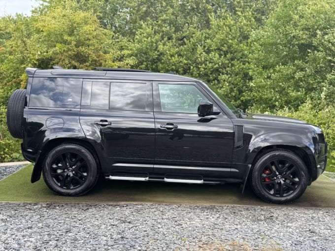 2025 Land Rover Defender