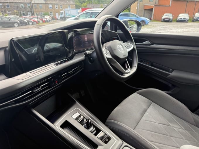 2025 Volkswagen Golf