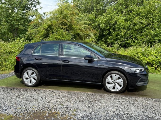 2025 Volkswagen Golf