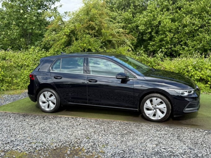 2025 Volkswagen Golf