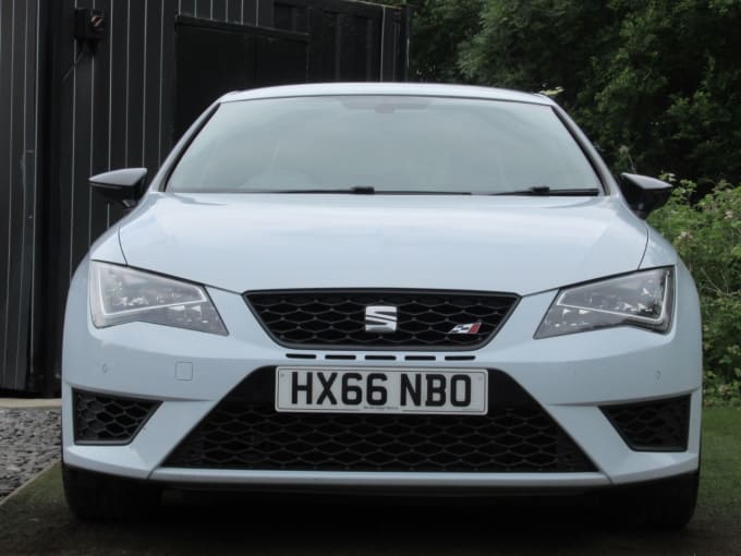 2025 Seat Leon