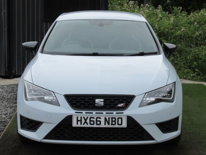 2025 Seat Leon