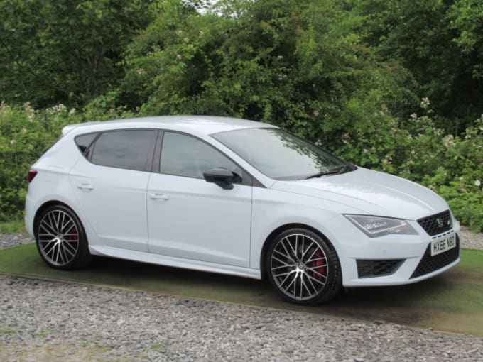 2025 Seat Leon