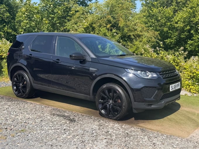 2025 Land Rover Discovery Sport