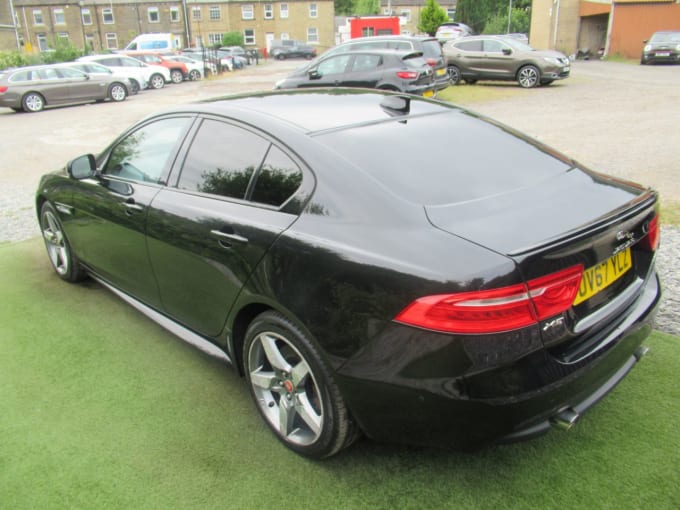 2025 Jaguar Xe