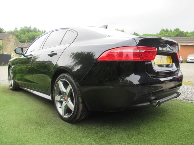 2025 Jaguar Xe