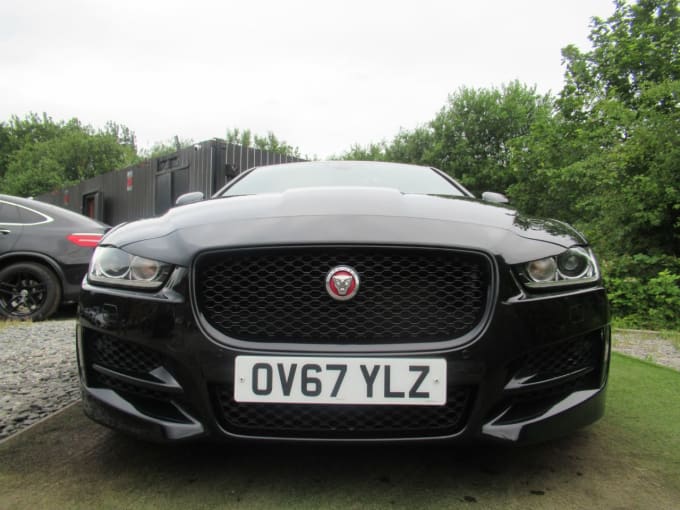 2025 Jaguar Xe