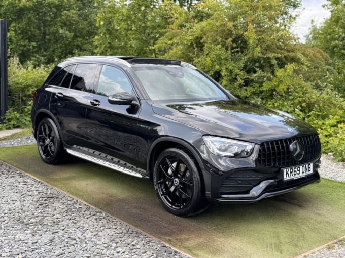 2025 Mercedes-benz Glc