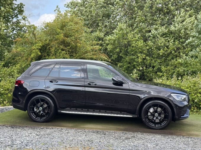 2025 Mercedes-benz Glc