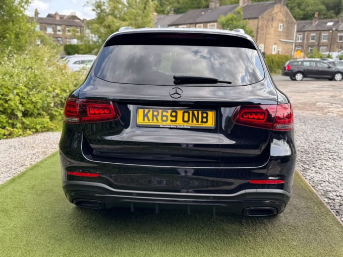 2025 Mercedes-benz Glc