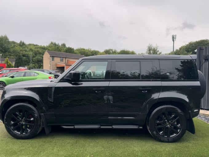 2025 Land Rover Defender