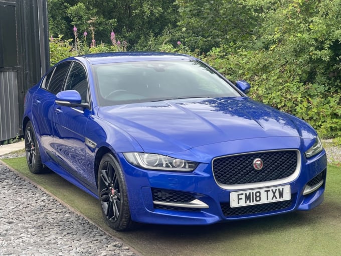 2025 Jaguar Xe