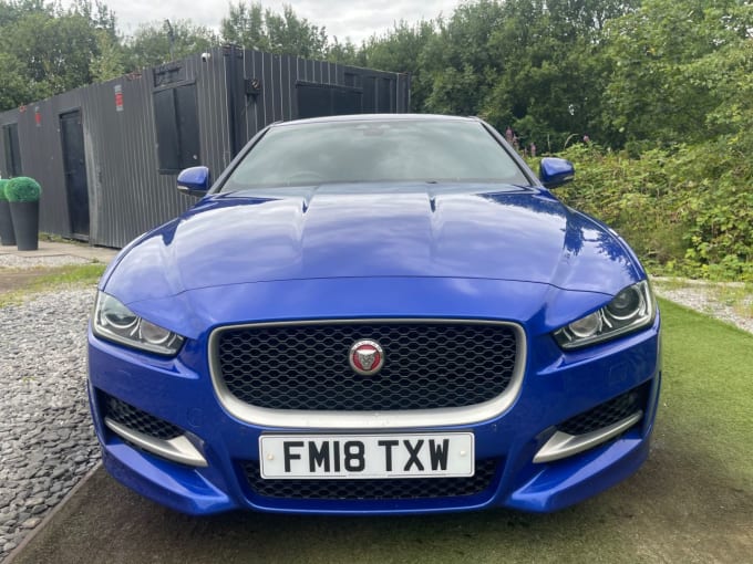 2025 Jaguar Xe