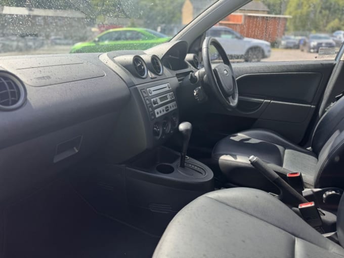 2025 Ford Fiesta