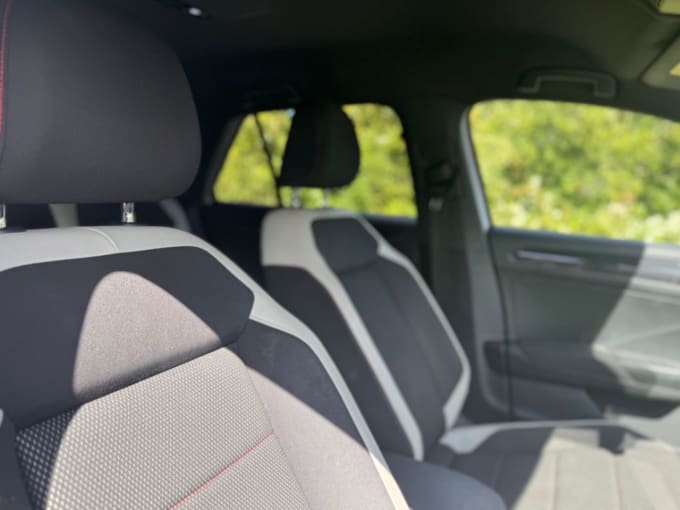 2025 Volkswagen T-roc