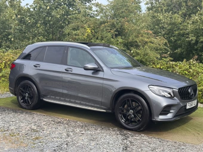 2025 Mercedes-benz Glc