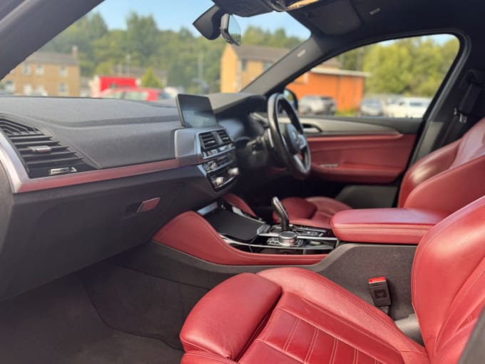 2025 BMW X4