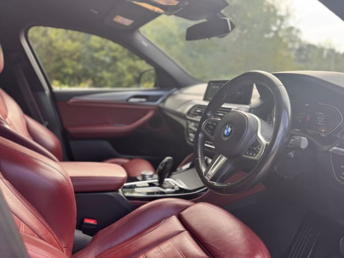 2025 BMW X4