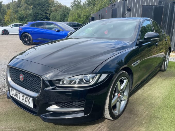 2025 Jaguar Xe