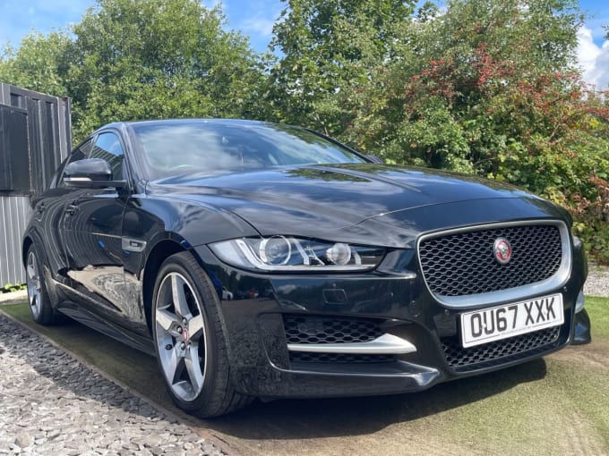 2025 Jaguar Xe