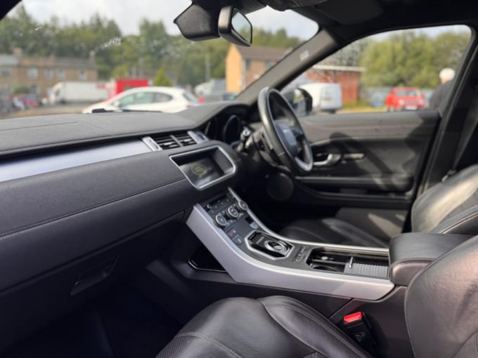 2025 Land Rover Range Rover Evoque