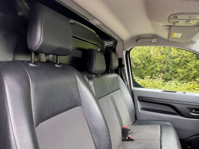 2025 Vauxhall Vivaro