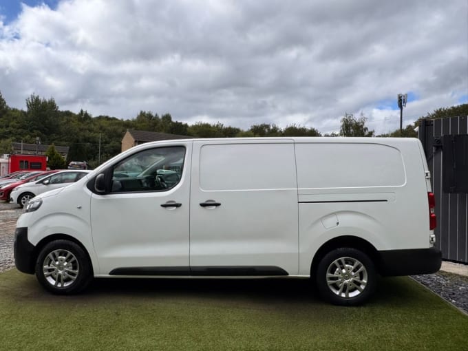 2025 Vauxhall Vivaro