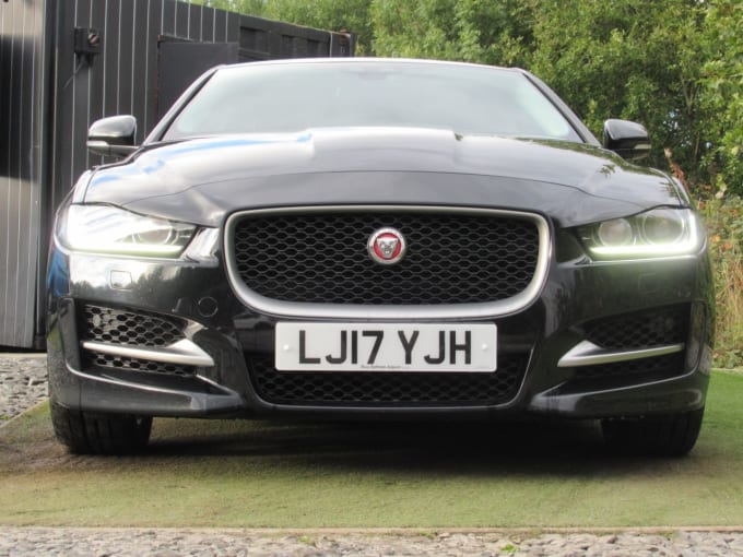 2017 Jaguar Xe