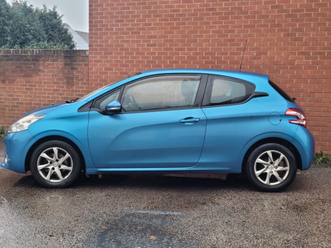 2012 Peugeot 208