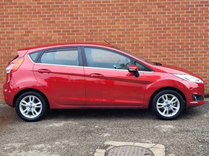 2015 Ford Fiesta