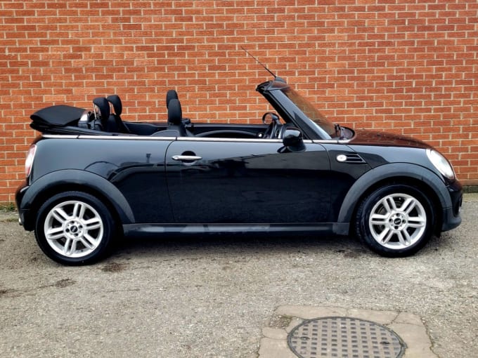 2025 Mini Convertible