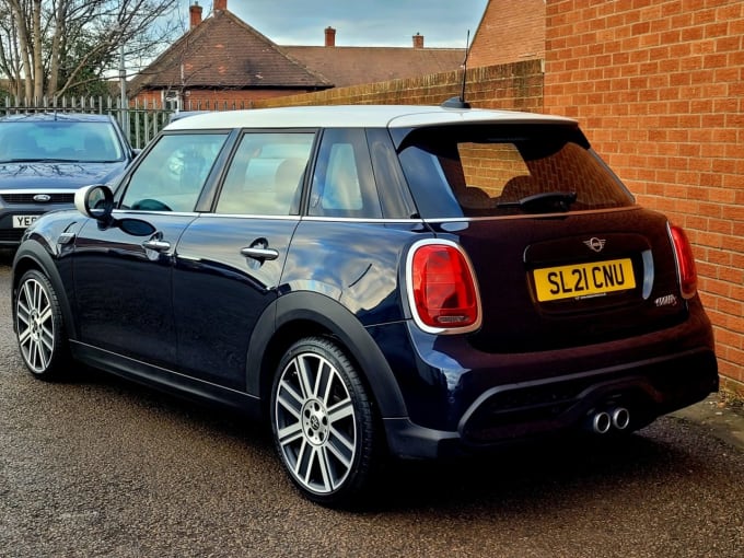 2025 Mini Hatch