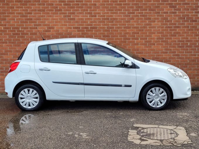 2025 Renault Clio