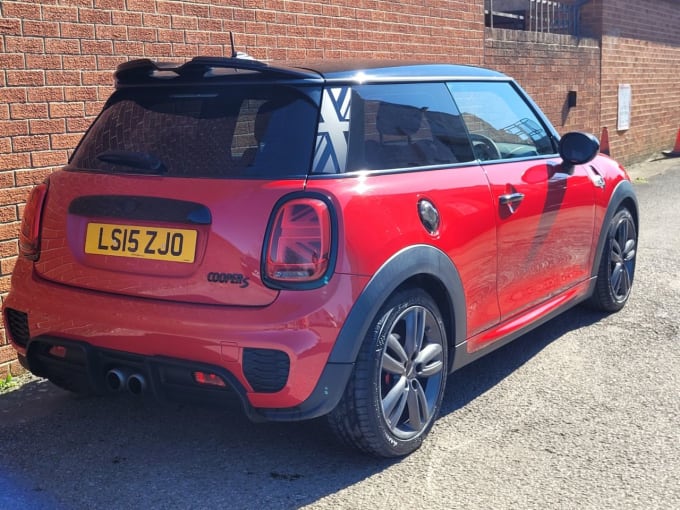 2025 Mini Hatch