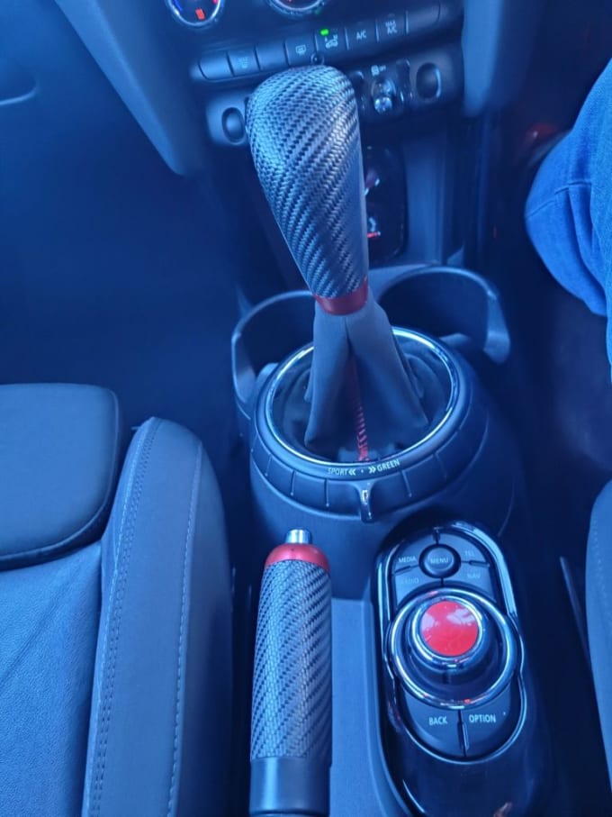 2025 Mini Hatch