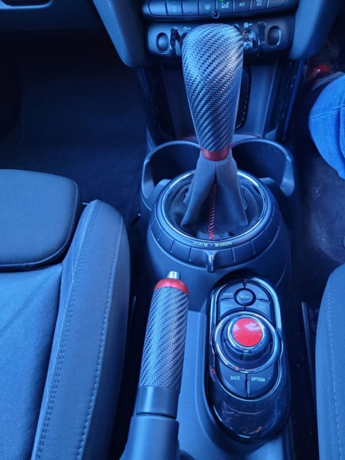 2025 Mini Hatch