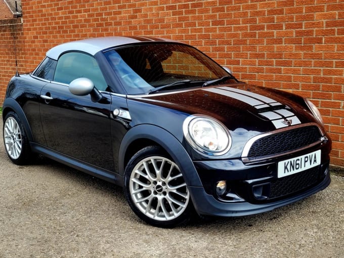 2025 Mini Coupe
