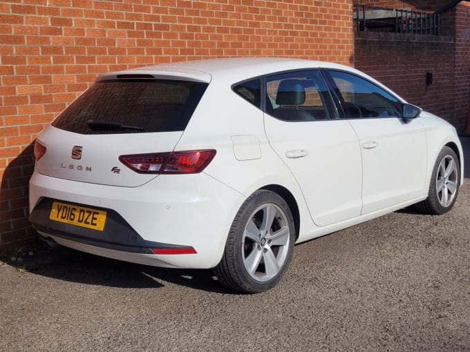 2025 Seat Leon