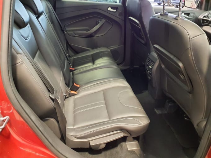2025 Ford Kuga