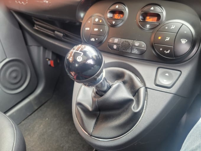 2025 Fiat 500