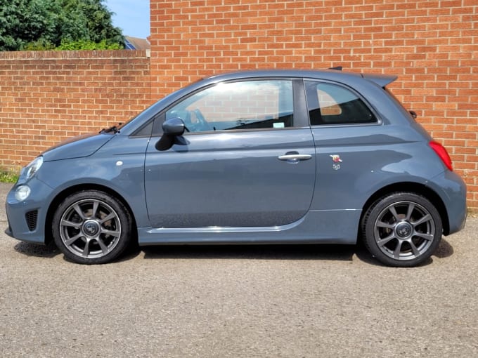 2025 Abarth 595