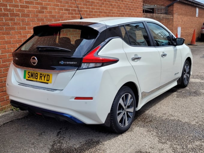 2025 Nissan Leaf