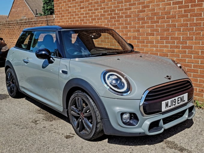 2025 Mini Hatch